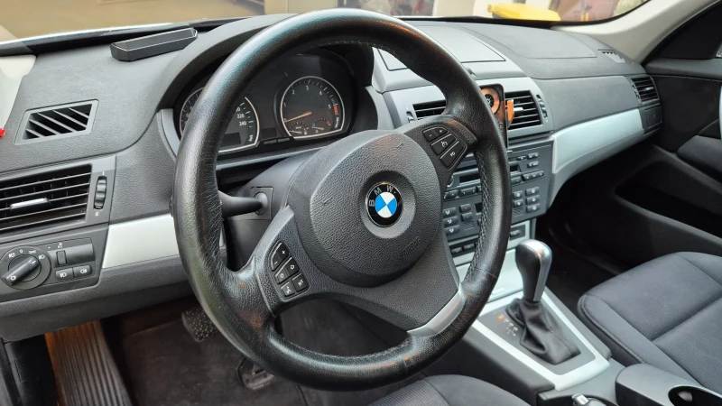 BMW X3 2.0 TDI Auto XDrive, снимка 4 - Автомобили и джипове - 53147589
