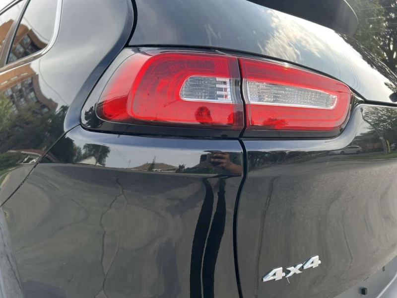 Jeep Cherokee * Latitude, Longitude, North * CARFAX * ЦЕНА ДО БГ, снимка 6 - Автомобили и джипове - 53178789