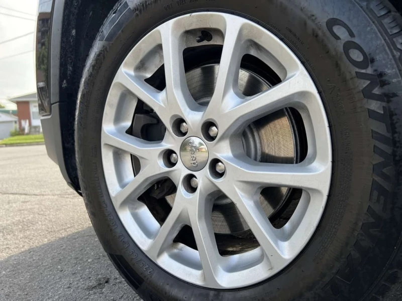 Jeep Cherokee * Latitude, Longitude, North * CARFAX * ЦЕНА ДО БГ, снимка 7 - Автомобили и джипове - 53178789