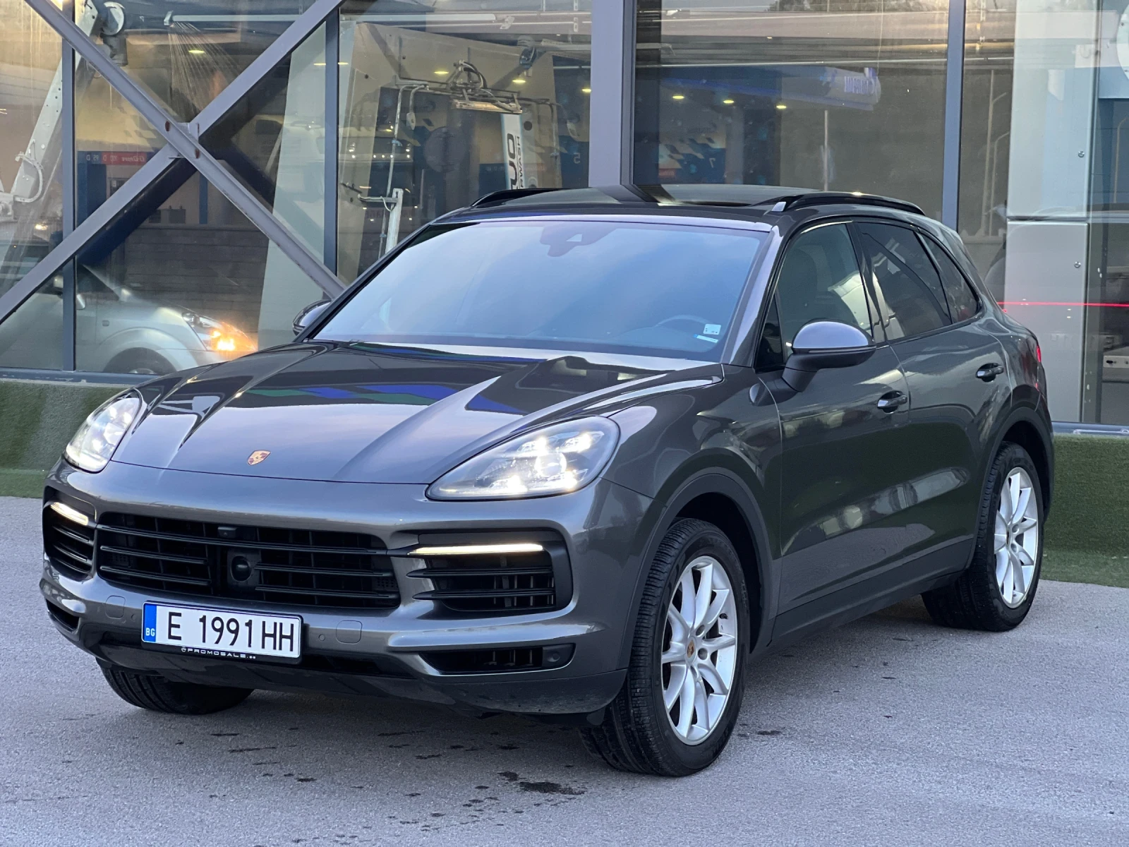 Porsche Cayenne 3.0 - изображение 2