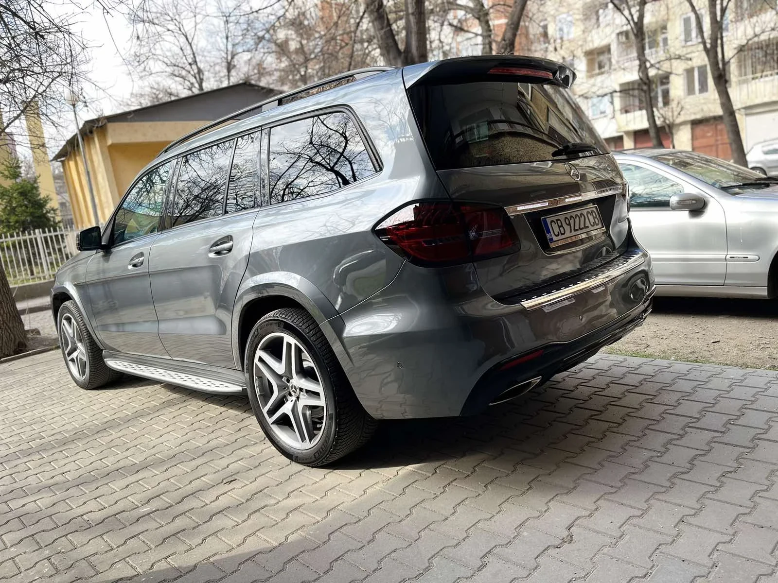 Mercedes-Benz GLS 500  - изображение 9