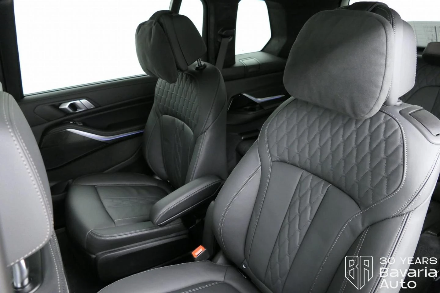 BMW X7 40d xDrive M Sport Paket Steptronic - изображение 10