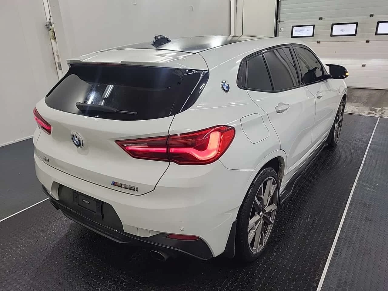 BMW X2 * M35i * CARFAX * H/K * PANO * �������� | Mobile.bg � ����������� 13