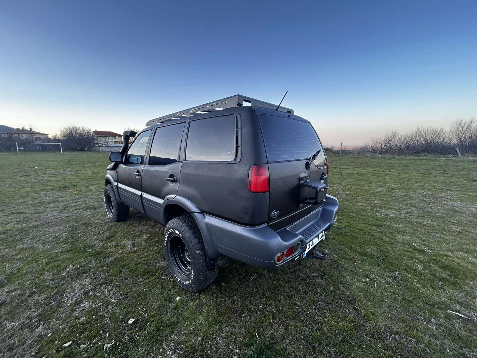 Nissan Terrano 2.7 TDI - изображение 8