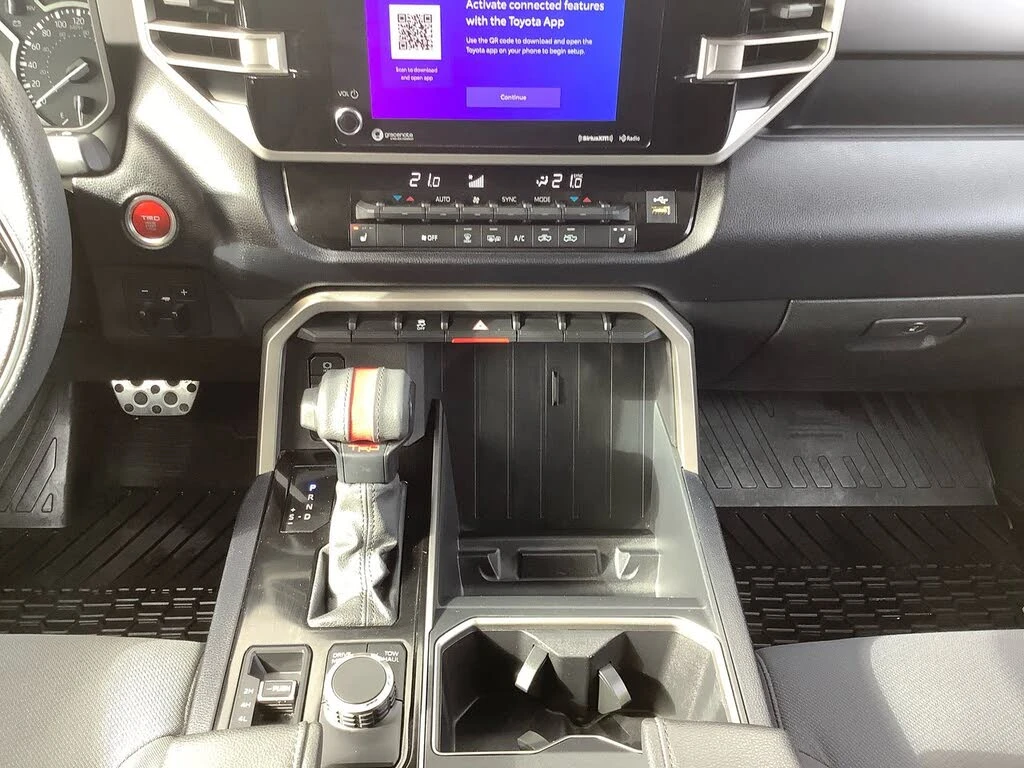 Toyota Tundra, снимка 13 - Автомобили и джипове - 53975407