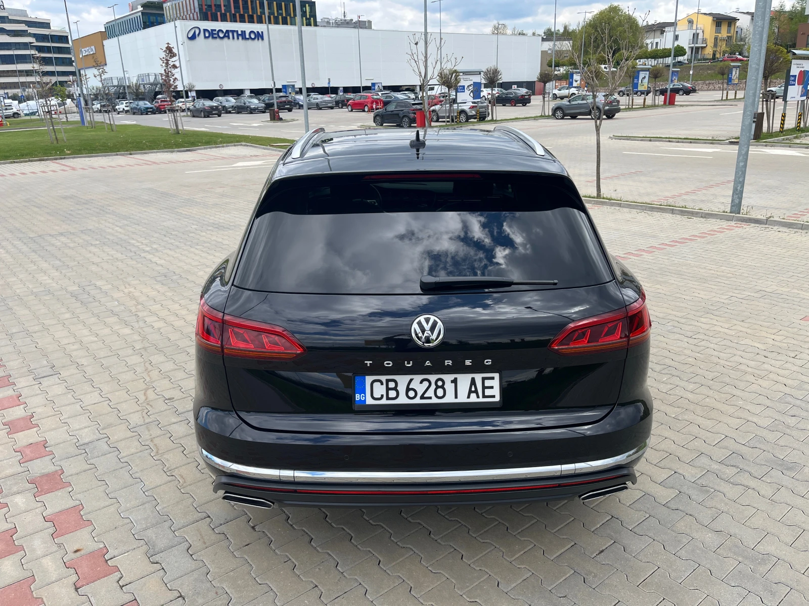 VW Touareg 3.0 TDI V6, снимка 5 - Автомобили и джипове - 54415350