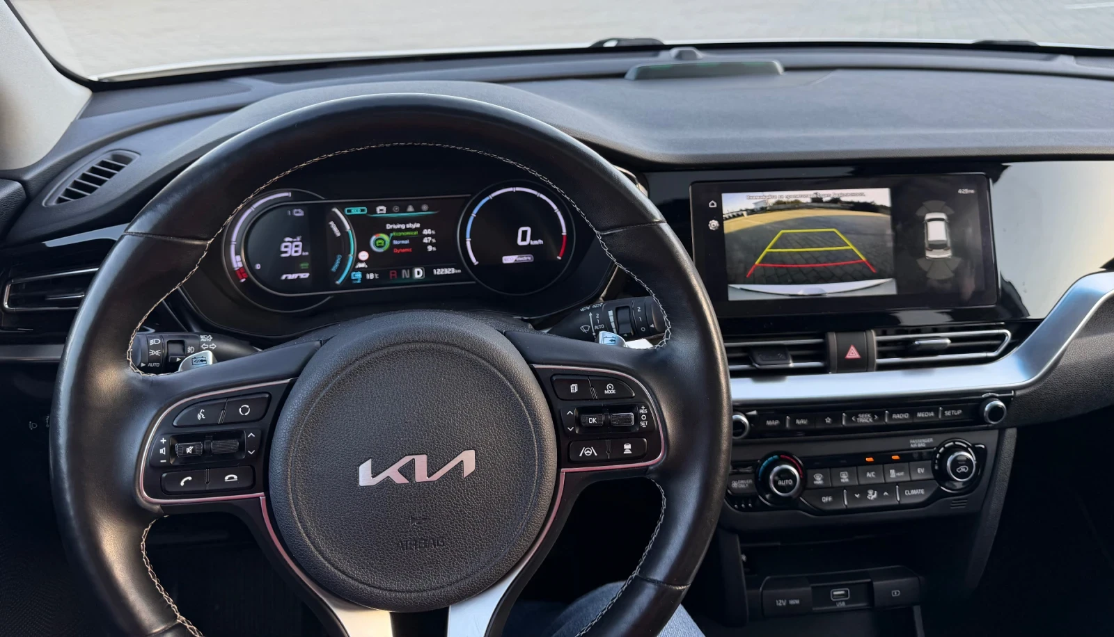 Kia Niro 204 �� Executive Line 100% SOH | Mobile.bg � ����������� 14