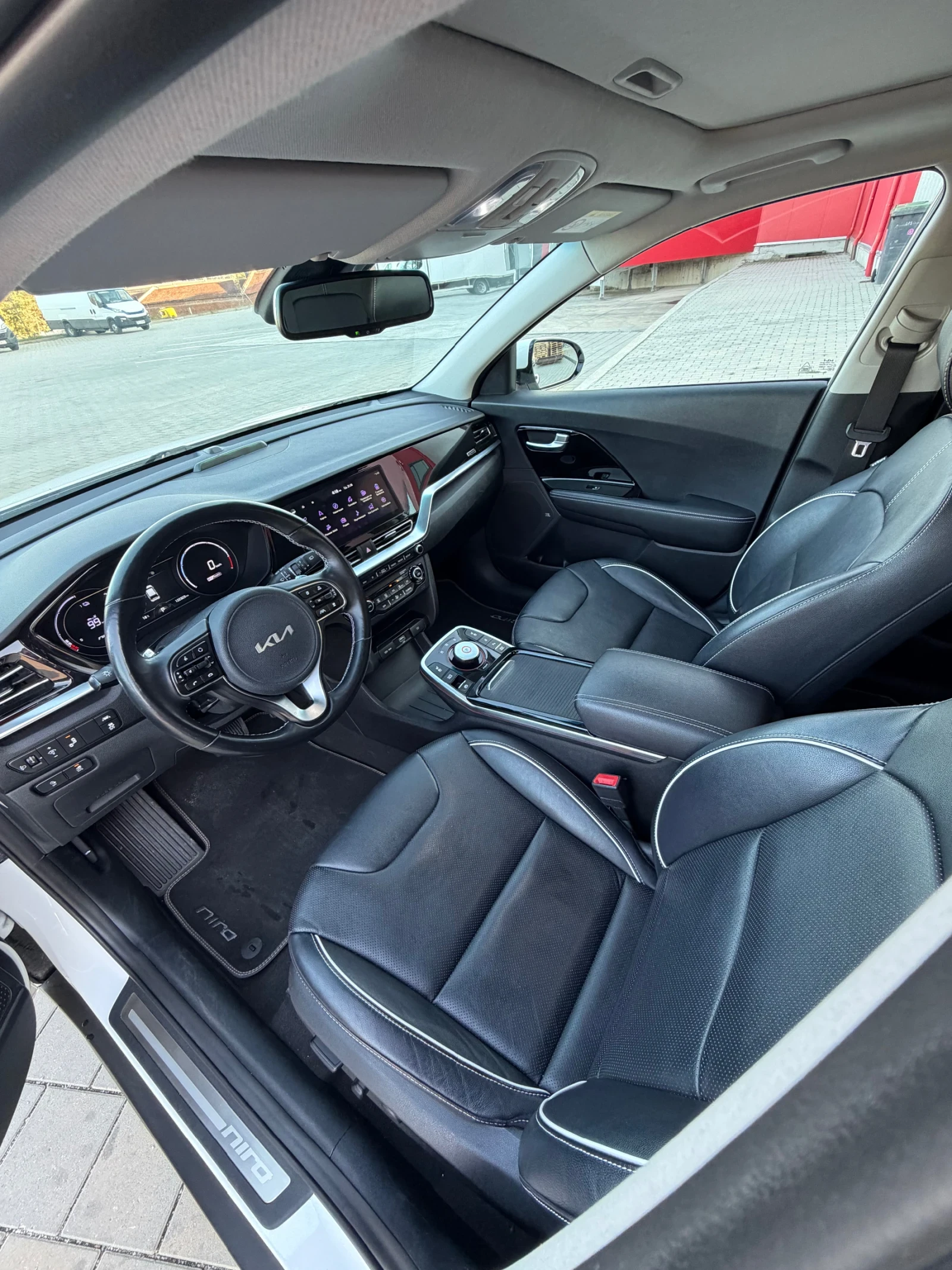 Kia Niro 204 �� Executive Line 100% SOH | Mobile.bg � ����������� 7