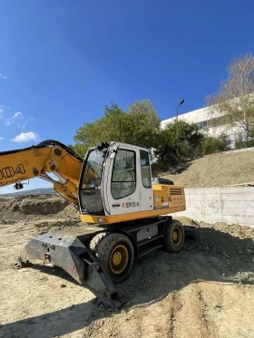 Багер Liebherr 904C LITRONIC, снимка 2