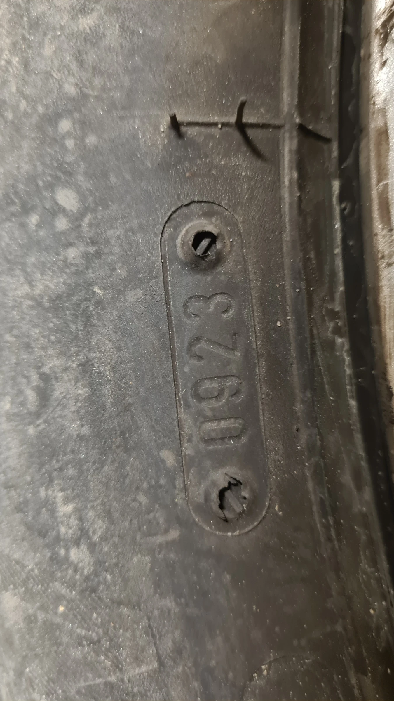 Гуми с джанти Други 215/50R17, снимка 5 - Гуми и джанти - 54208818