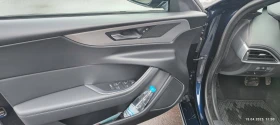 Jaguar XE SALOON R-DYNAMIC SE 2.0 I4 300 PS AWD Auto, снимка 5