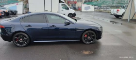 Jaguar XE SALOON R-DYNAMIC SE 2.0 I4 300 PS AWD Auto, снимка 2