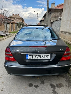 Mercedes-Benz E 220, снимка 3