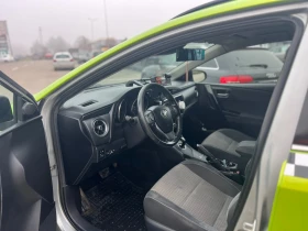 Toyota Auris, снимка 3