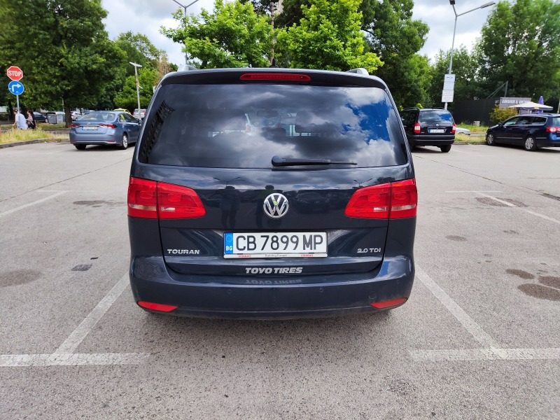 VW Touran, снимка 7 - Автомобили и джипове - 46420372