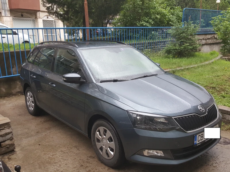 Skoda Fabia комби, снимка 2 - Автомобили и джипове - 47516090