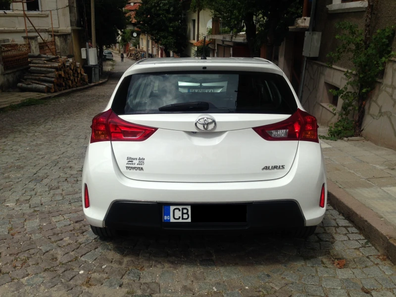 Toyota Auris 1.4D4d/90кс/6ск/Камера/Euro5B, снимка 7 - Автомобили и джипове - 47202179