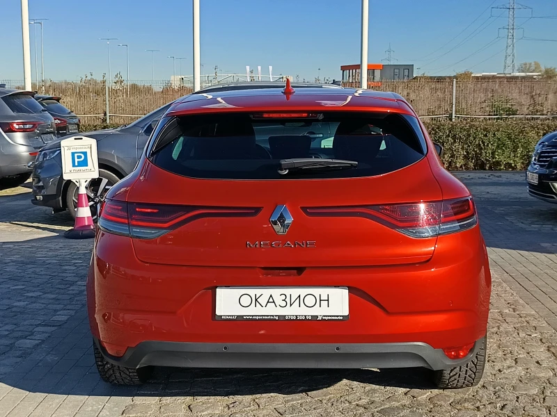 Renault Megane 1.3 TCe/ 140к.с., снимка 5 - Автомобили и джипове - 47927489