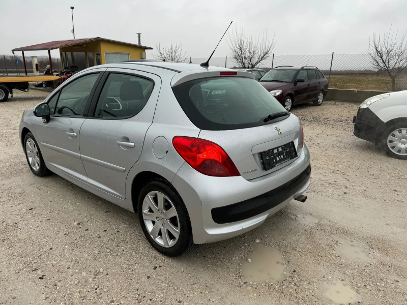 Peugeot 207 1, 6 I 120 PS КЛИМАТРОНИК, снимка 4 - Автомобили и джипове - 48173945