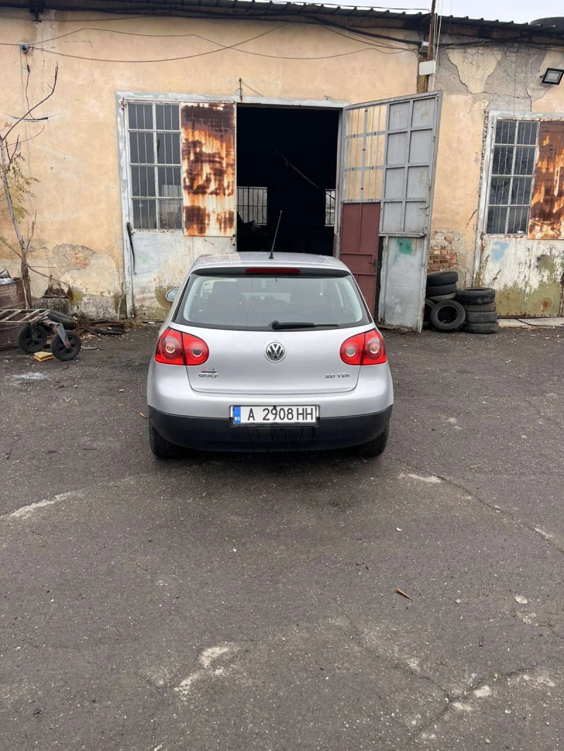 VW Golf 5, снимка 4 - Автомобили и джипове - 48222960