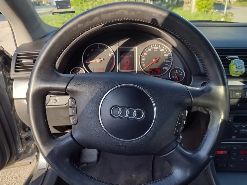 Audi A4, снимка 4 - Автомобили и джипове - 48518043