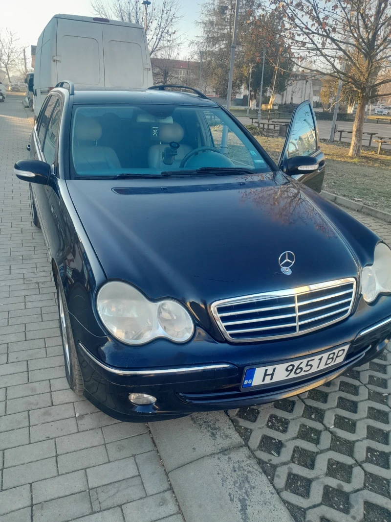 Mercedes-Benz 220, снимка 7 - Автомобили и джипове - 48568504