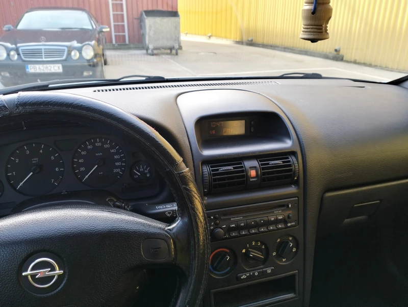 Opel Astra, снимка 7 - Автомобили и джипове - 48576337