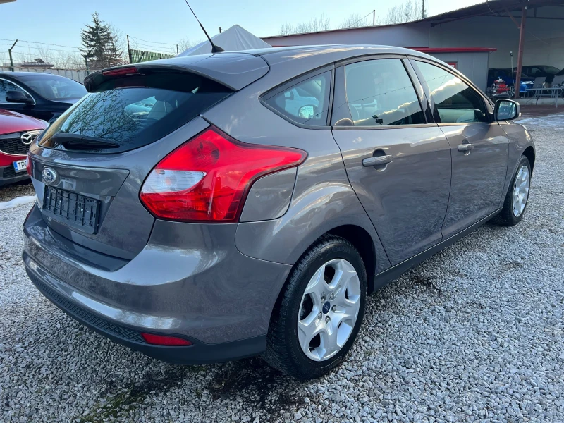 Ford Focus 1.6i* ШВЕЙЦАРИЯ* , снимка 5 - Автомобили и джипове - 48603261