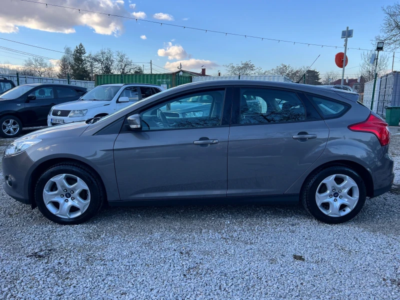 Ford Focus 1.6i* ШВЕЙЦАРИЯ* , снимка 8 - Автомобили и джипове - 48603261