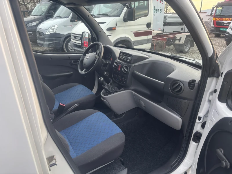 Fiat Doblo Клима  136000 км Перфектно състояние, снимка 8 - Автомобили и джипове - 48756869