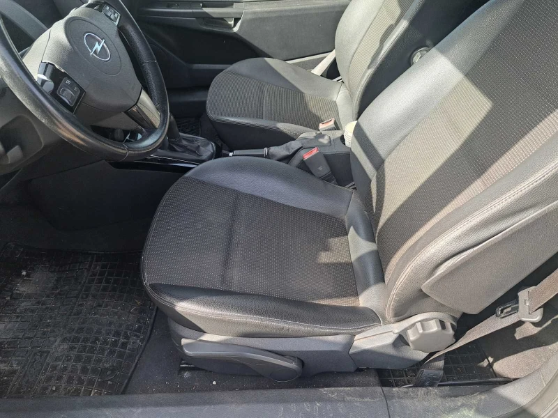 Opel Astra, снимка 7 - Автомобили и джипове - 52500113