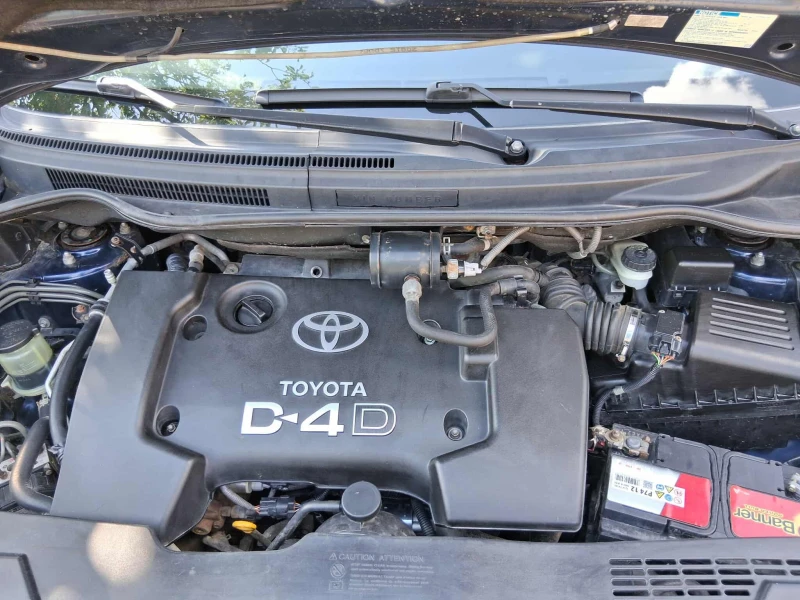 Toyota Corolla verso, снимка 4 - Автомобили и джипове - 52600802