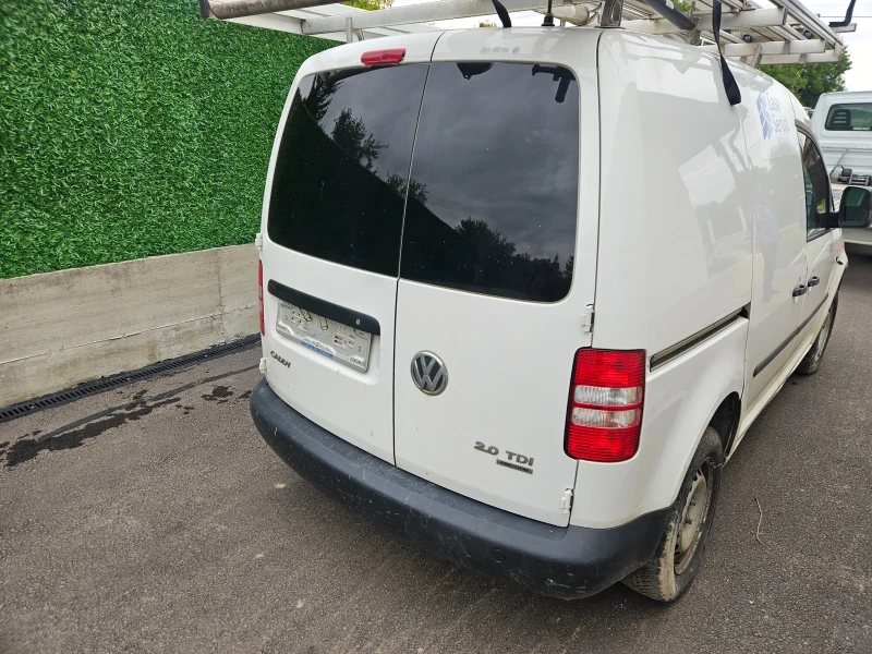 VW Caddy 2.0dizel 110ks -CFH-4x4, снимка 2 - Автомобили и джипове - 53418541
