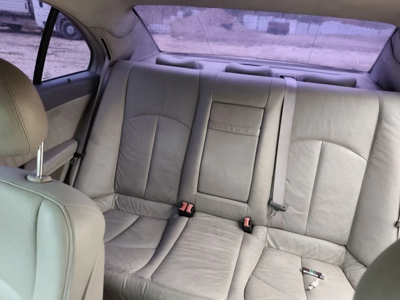 Mercedes-Benz E 270, снимка 6 - Автомобили и джипове - 52123257