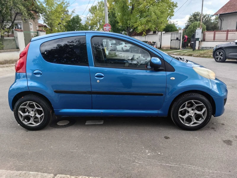 Peugeot 107, снимка 8 - Автомобили и джипове - 52582632