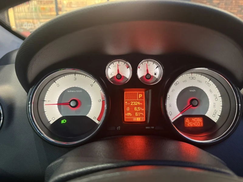 Peugeot 308 GT 2.0 HDI, снимка 10 - Автомобили и джипове - 52241654