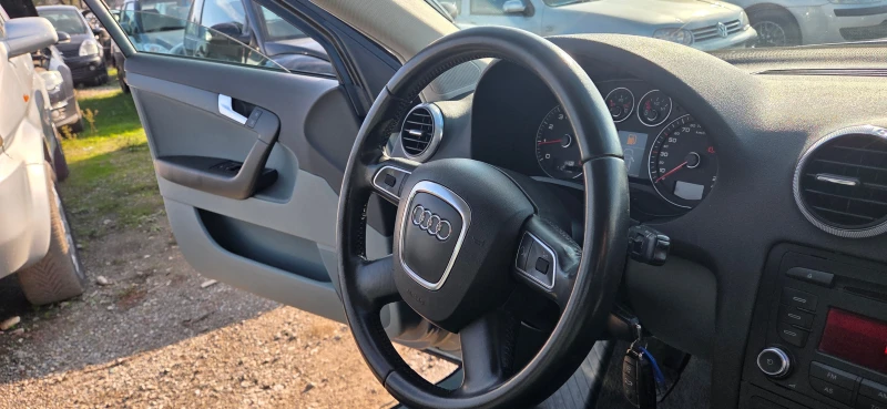 Audi A3 1.8 Т FACE, снимка 16 - Автомобили и джипове - 52606368