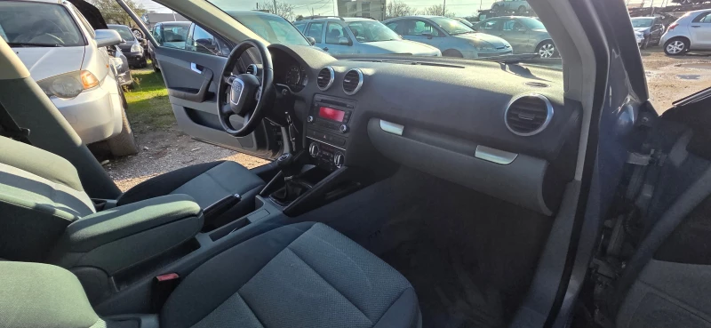 Audi A3 1.8 Т FACE, снимка 15 - Автомобили и джипове - 52606368