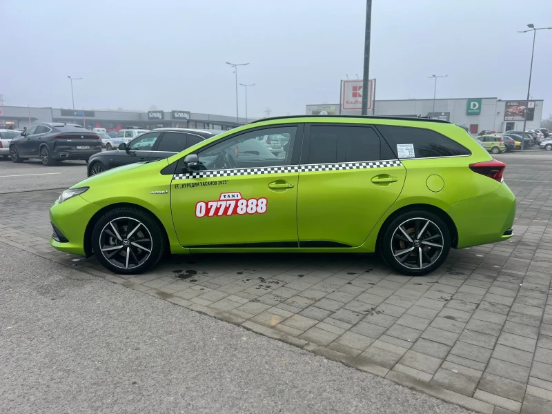 Toyota Auris, снимка 8 - Автомобили и джипове - 52824006