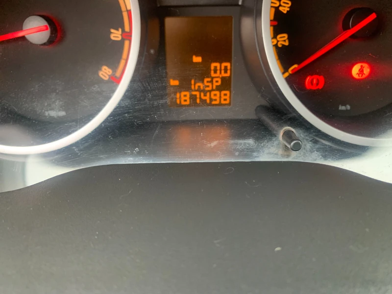 Opel Corsa 1, 4 бензин, 100к, снимка 9 - Автомобили и джипове - 53125678