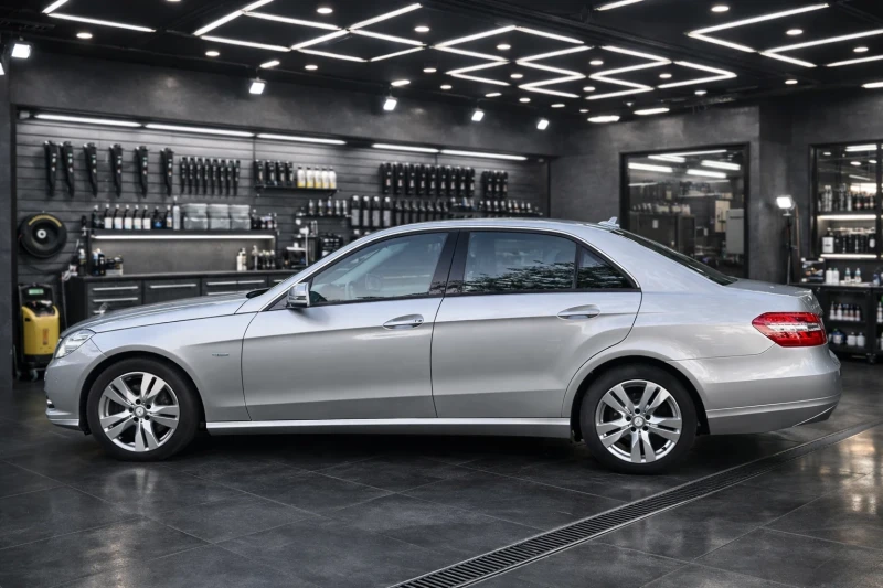 Mercedes-Benz E 250, снимка 4 - Автомобили и джипове - 53234652