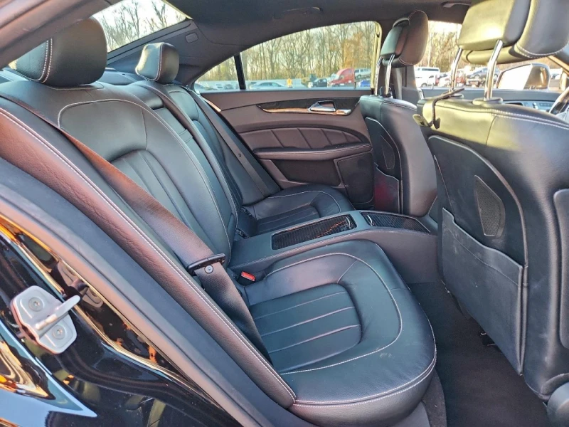 Mercedes-Benz CLS 400 AMG* PACK* 4MATIC* HARMON* KARDON* ОБДУХВАНЕ* , снимка 10 - Автомобили и джипове - 53447636
