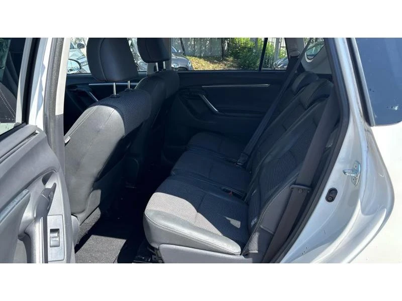 Toyota Verso 1.8P STYLE CVT, снимка 11 - Автомобили и джипове - 56680278