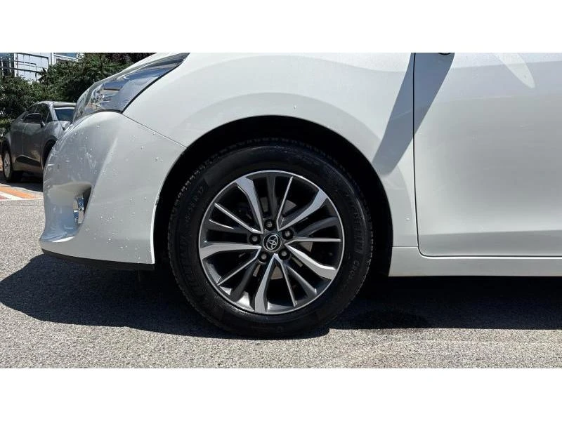 Toyota Verso 1.8P STYLE CVT, снимка 16 - Автомобили и джипове - 56680278