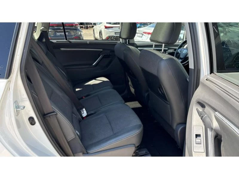 Toyota Verso 1.8P STYLE CVT, снимка 7 - Автомобили и джипове - 56680278