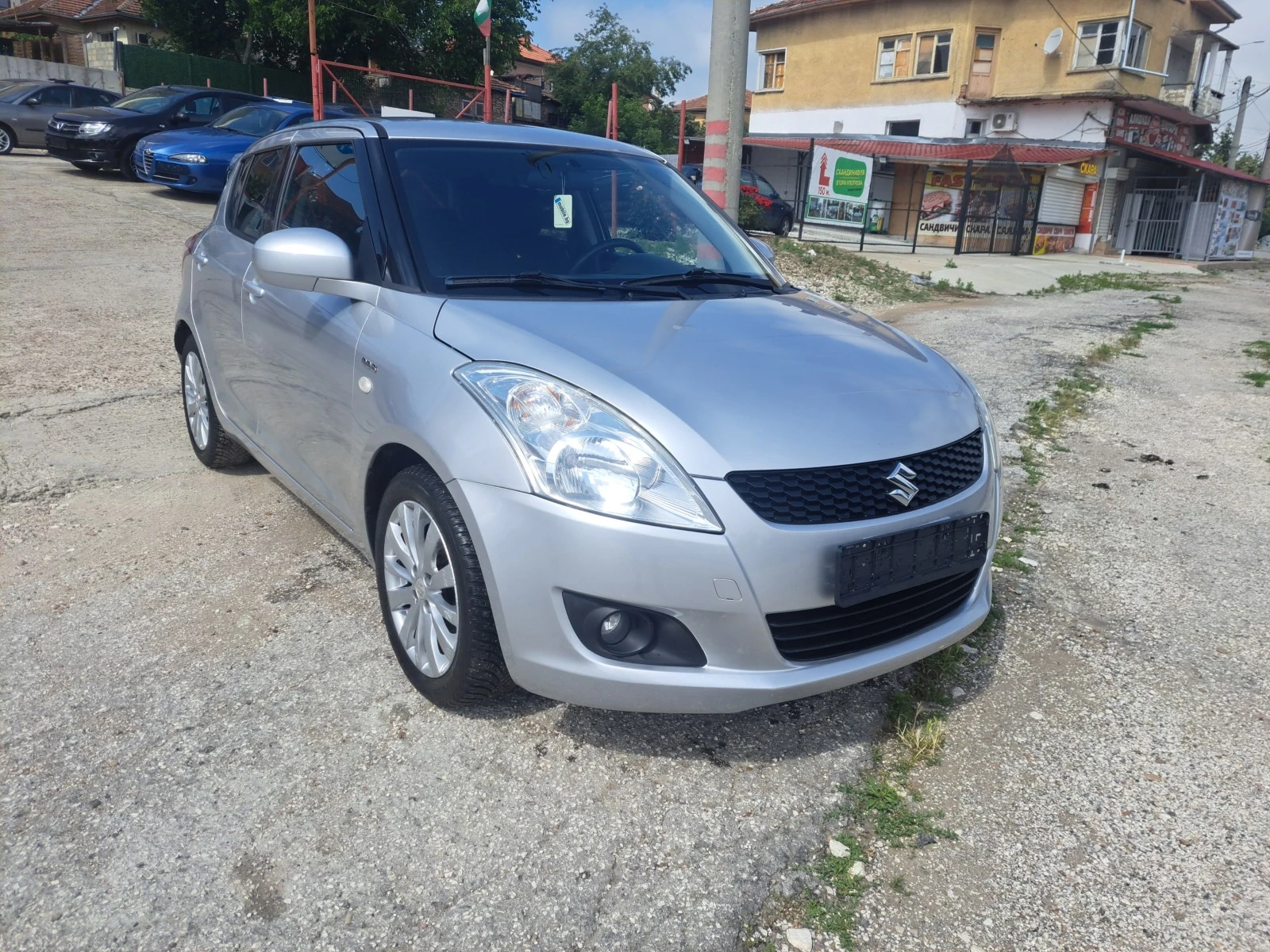 Suzuki Swift 1.3DDIS, снимка 1