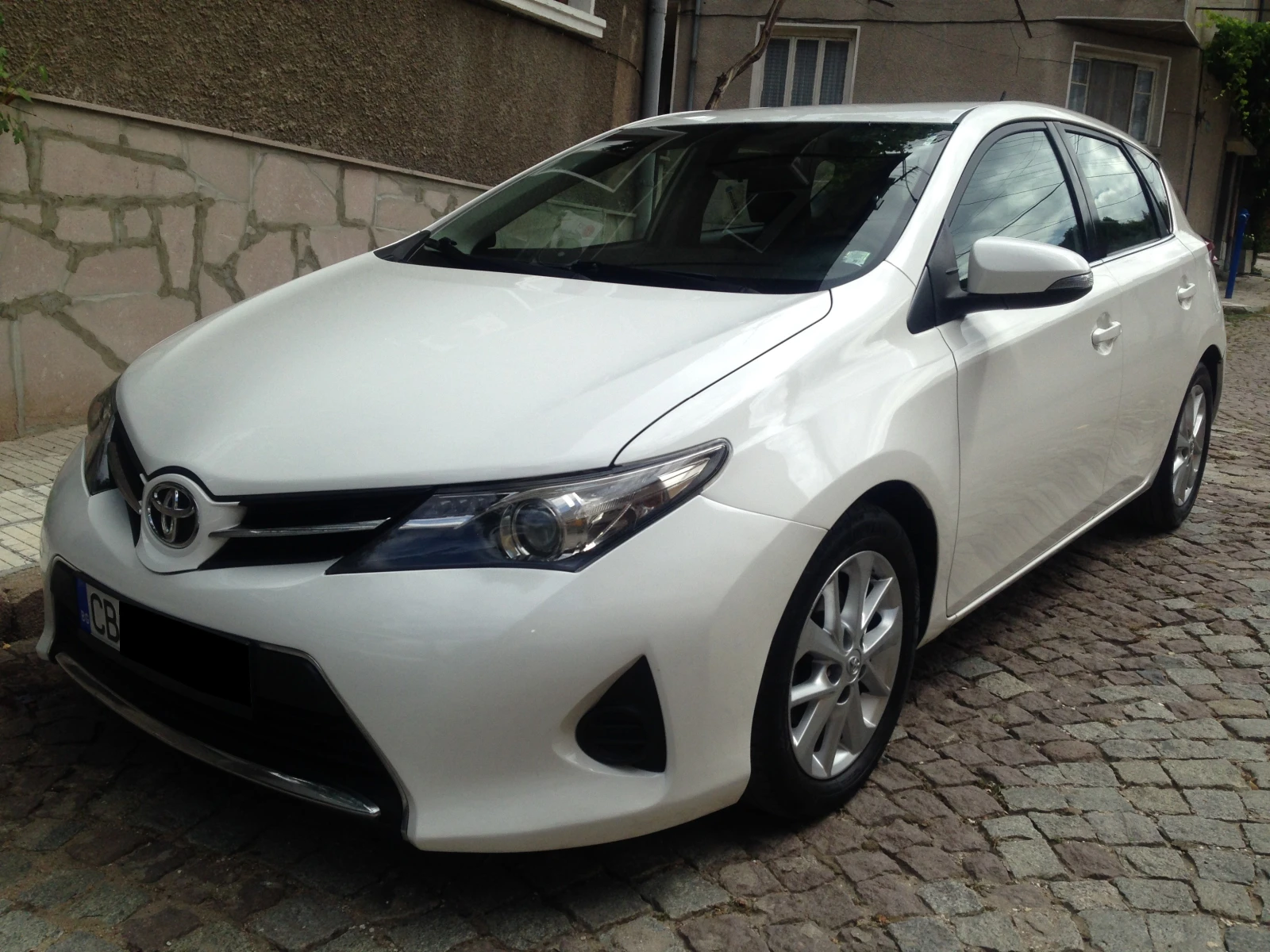 Toyota Auris 1.4D4d/90кс/6ск/Камера/Euro5B, снимка 1
