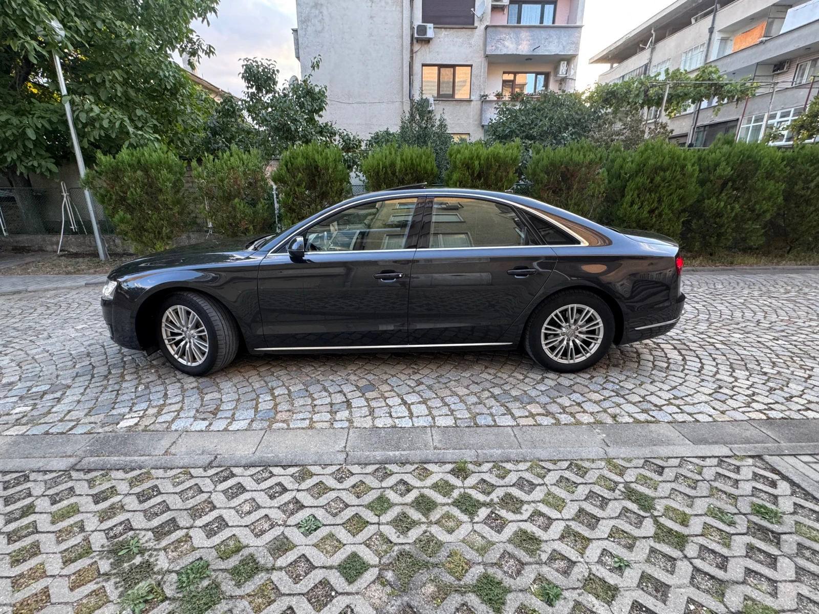 Audi A8 3.0TDI 262к.с 1-ви собствник - изображение 3