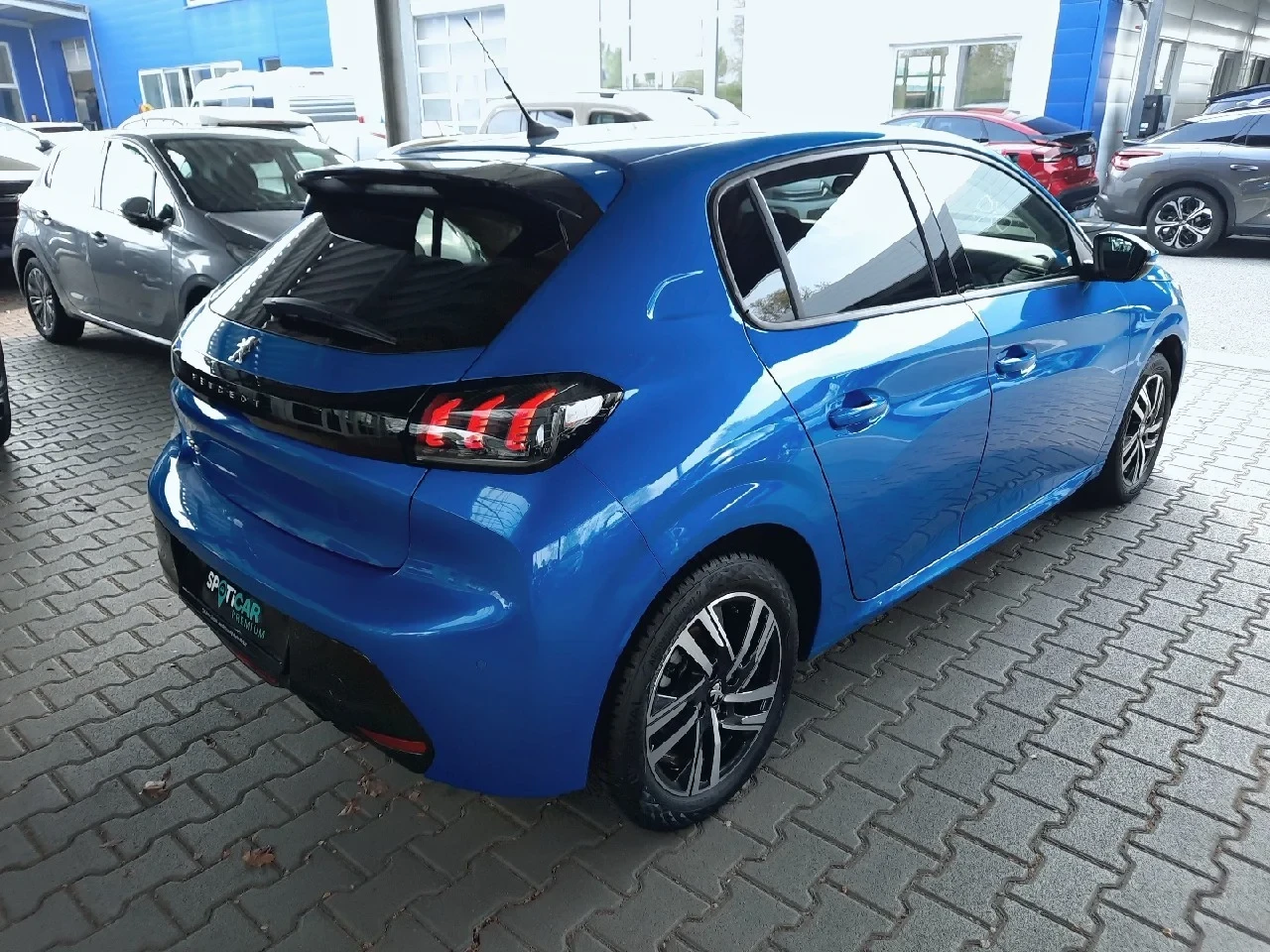 Peugeot 208 208 Allure Pack BlueHDi 100 - изображение 5