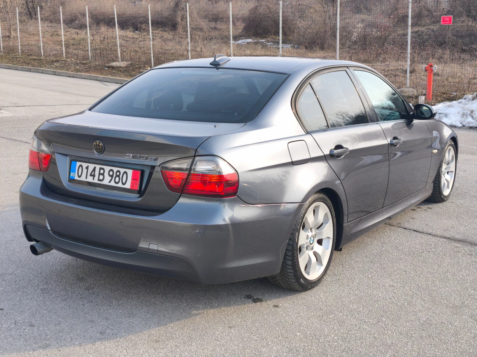 BMW 320 Si 173кс FULL M PACKET , ШВЕЙЦАРИЯ - изображение 4